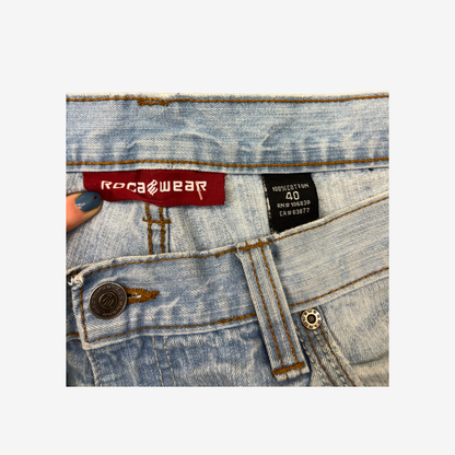 Roca Wear Light Wash Jeans