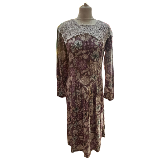 Vintage Laura Ashley Lace Collar Dress